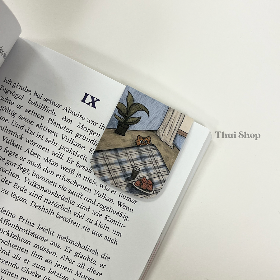 Pomelo Magnetic Bookmark