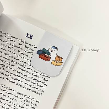 Frankie with bricks Magnetic Bookmark