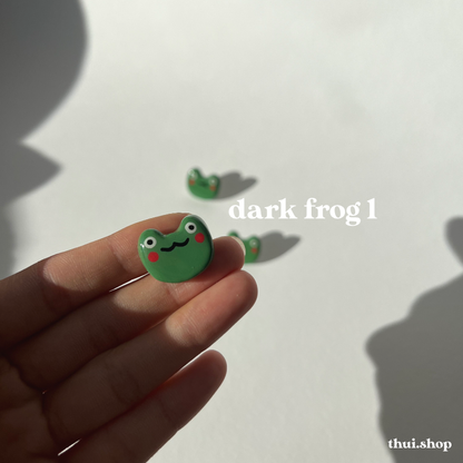 Dark Green Frog Pin